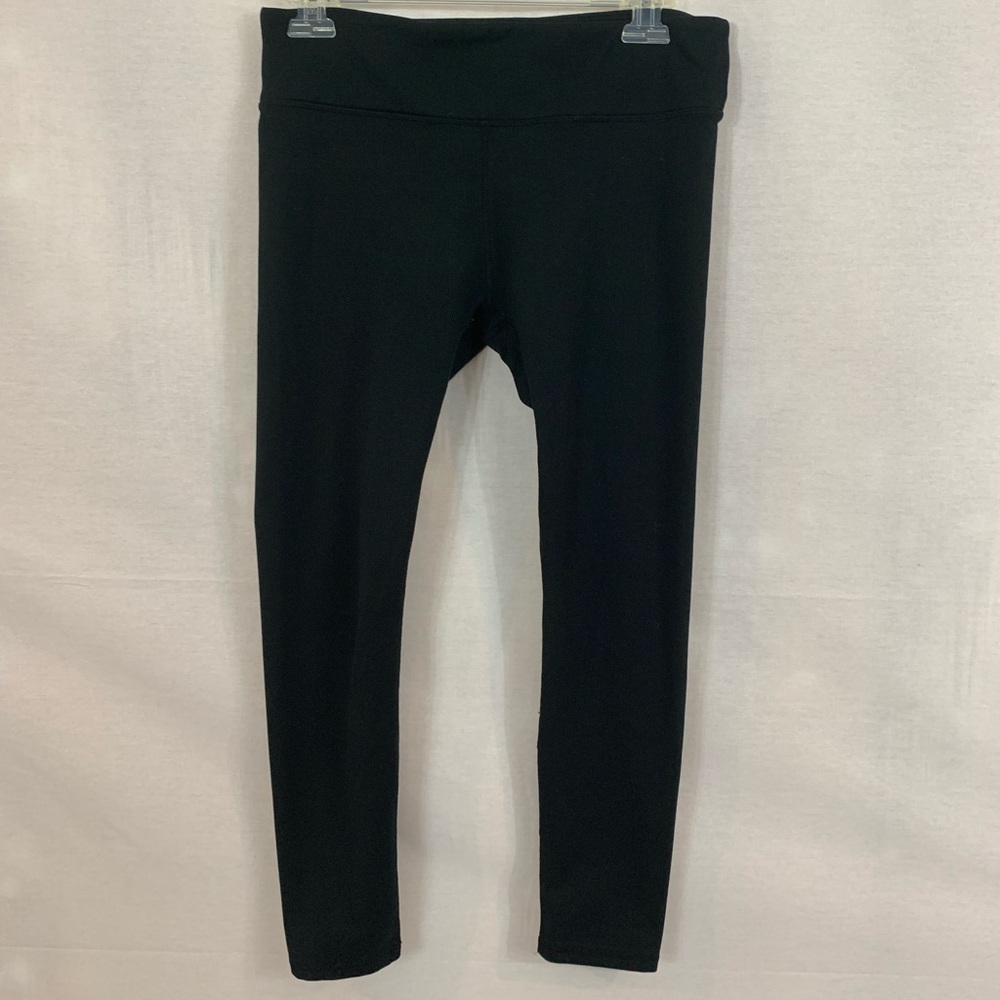 Fabletics Cropped Leggings Black size Medium
